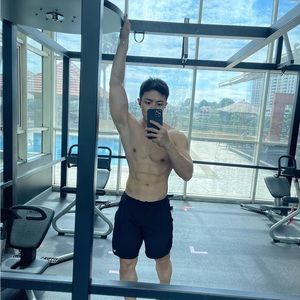 Meet your Posher, Tony